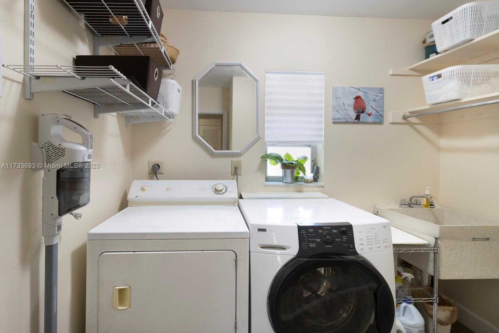 Small Image of 7420 SOUTH WEST 145TH TER, Palmetto Bay Number 19
