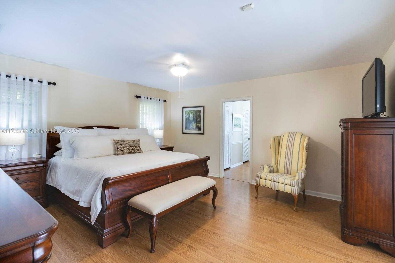 Small Image of 7420 SOUTH WEST 145TH TER, Palmetto Bay Number 30