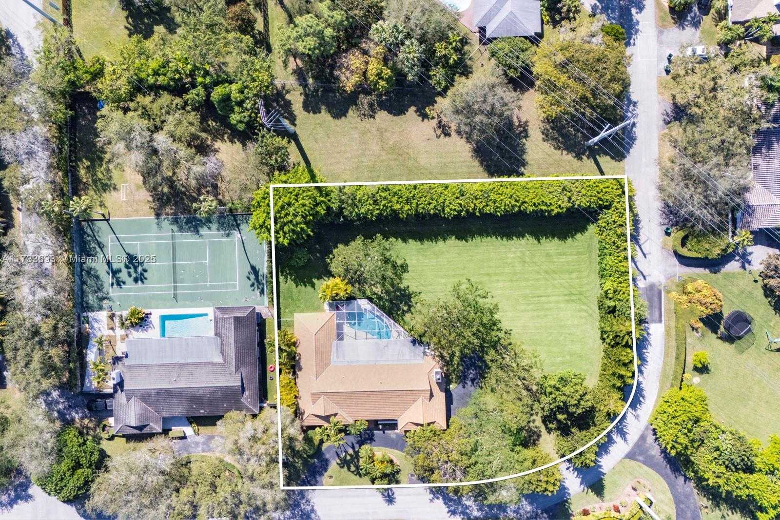 Small Image of 7420 SOUTH WEST 145TH TER, Palmetto Bay Number 43