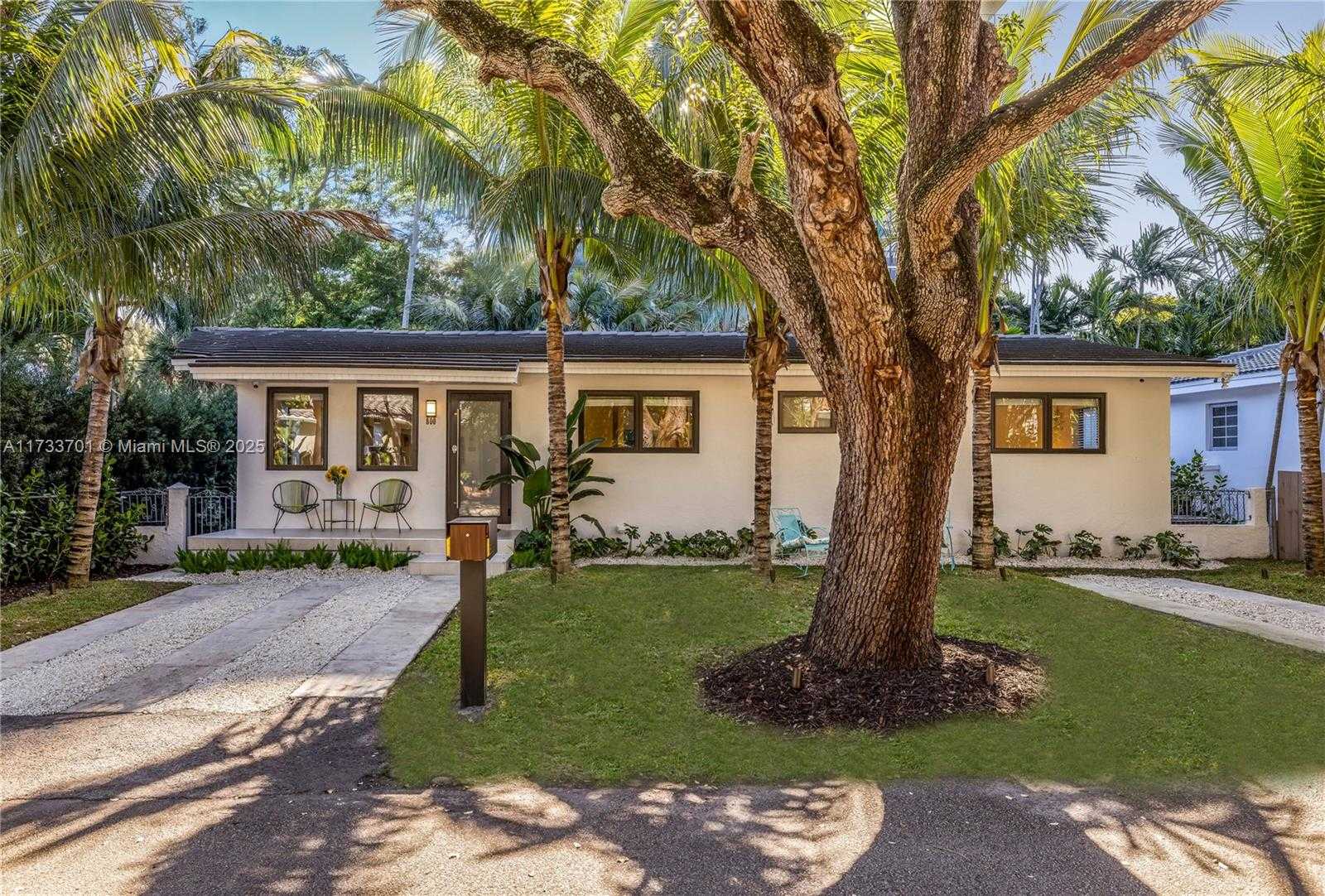 Small Image of 800 NORTH EAST 70TH ST, Miami Number 11