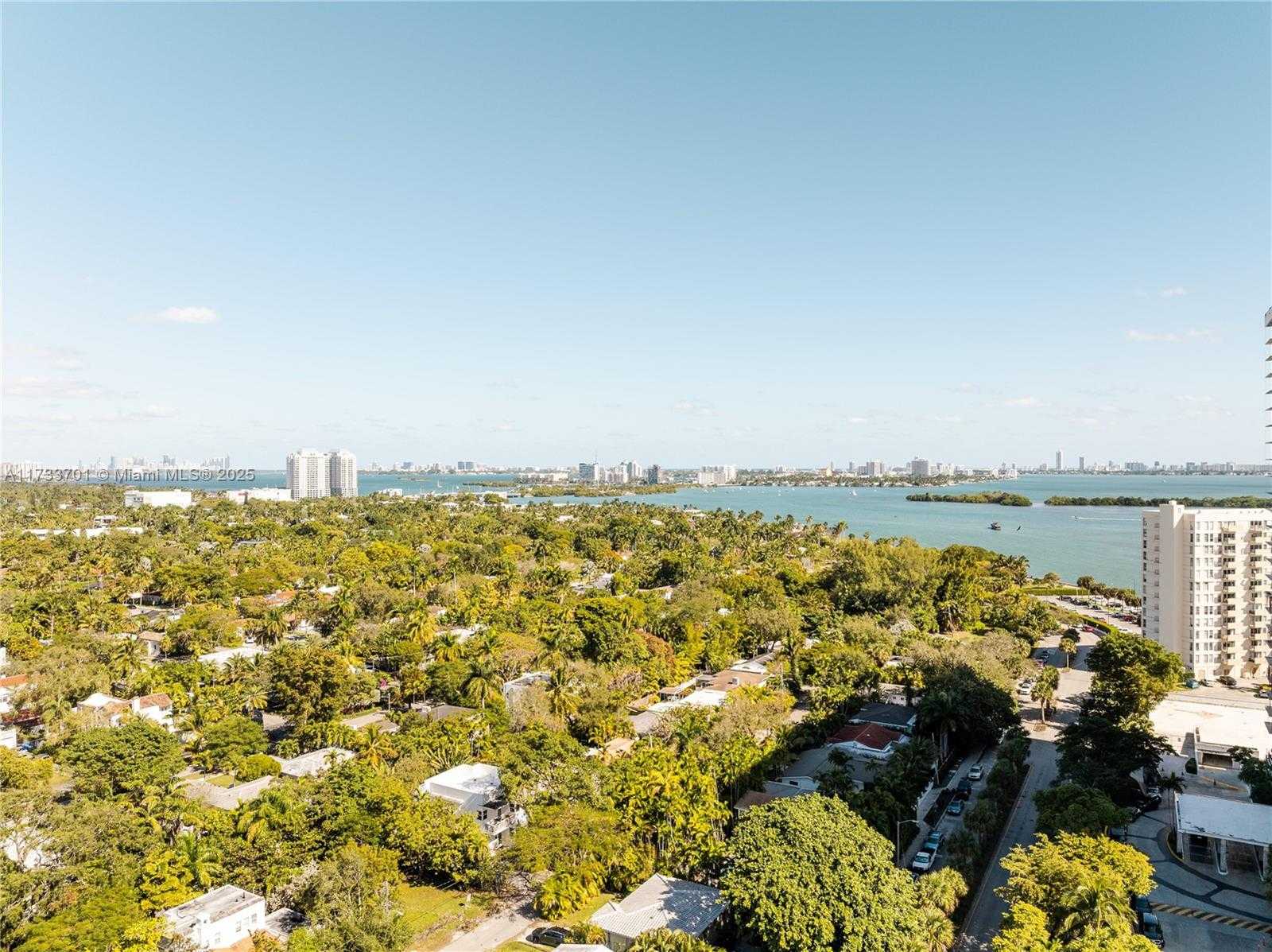 Small Image of 800 NORTH EAST 70TH ST, Miami Number 46