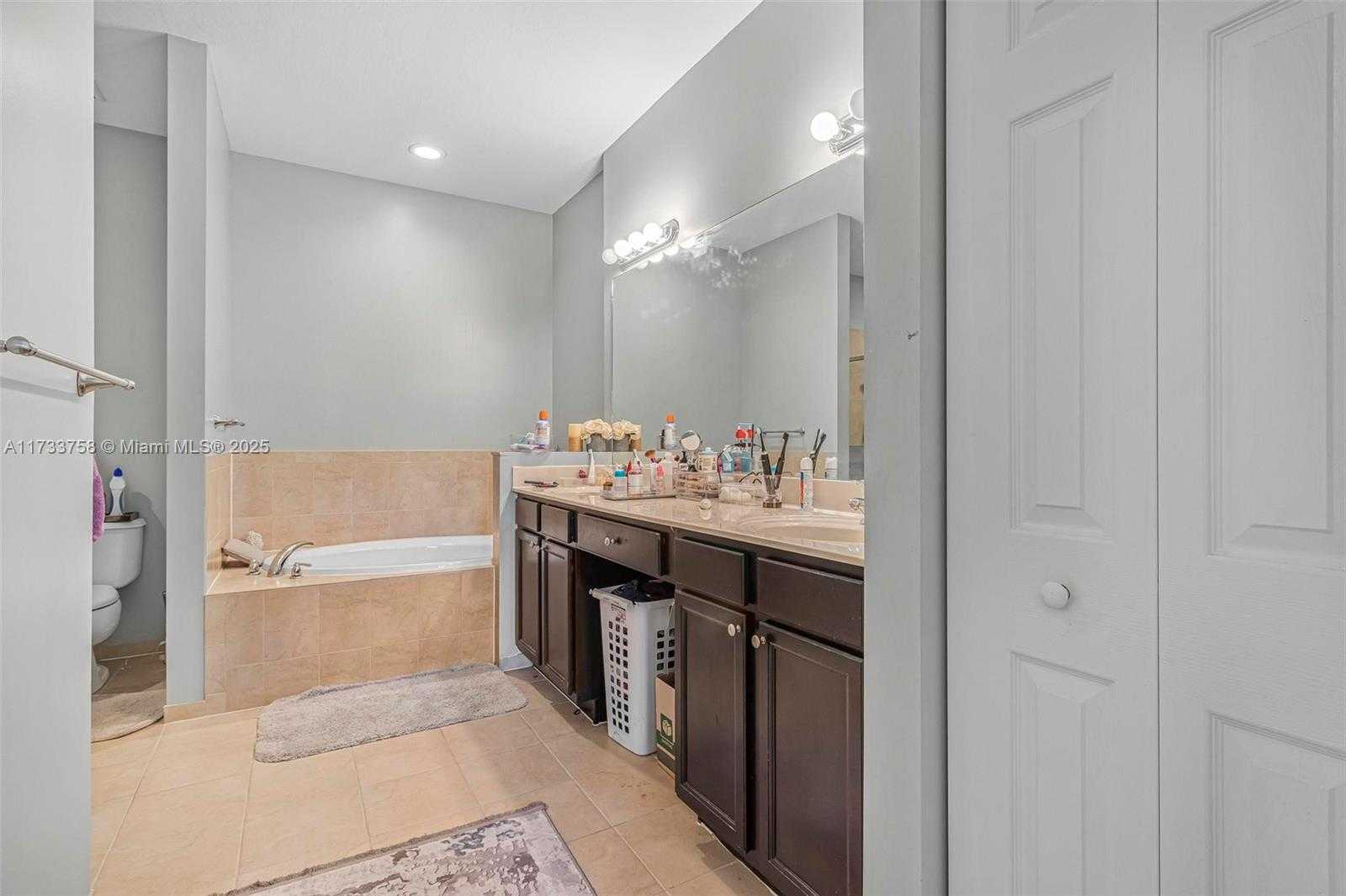 Small Image of 9121 SOUTH WEST 227TH LN, Cutler Bay Number 7