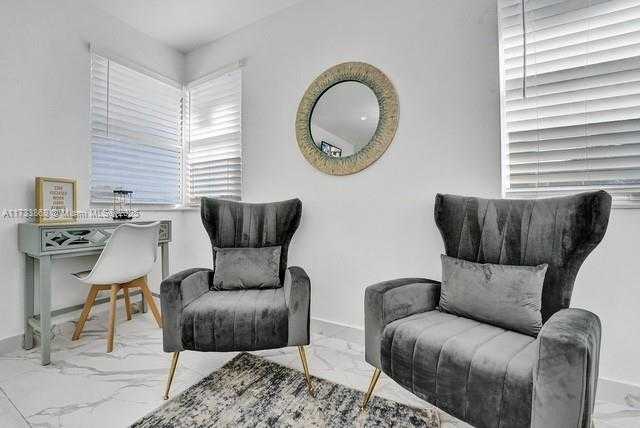 Small Image of 320 MISSOURI ST, Hollywood Number 42