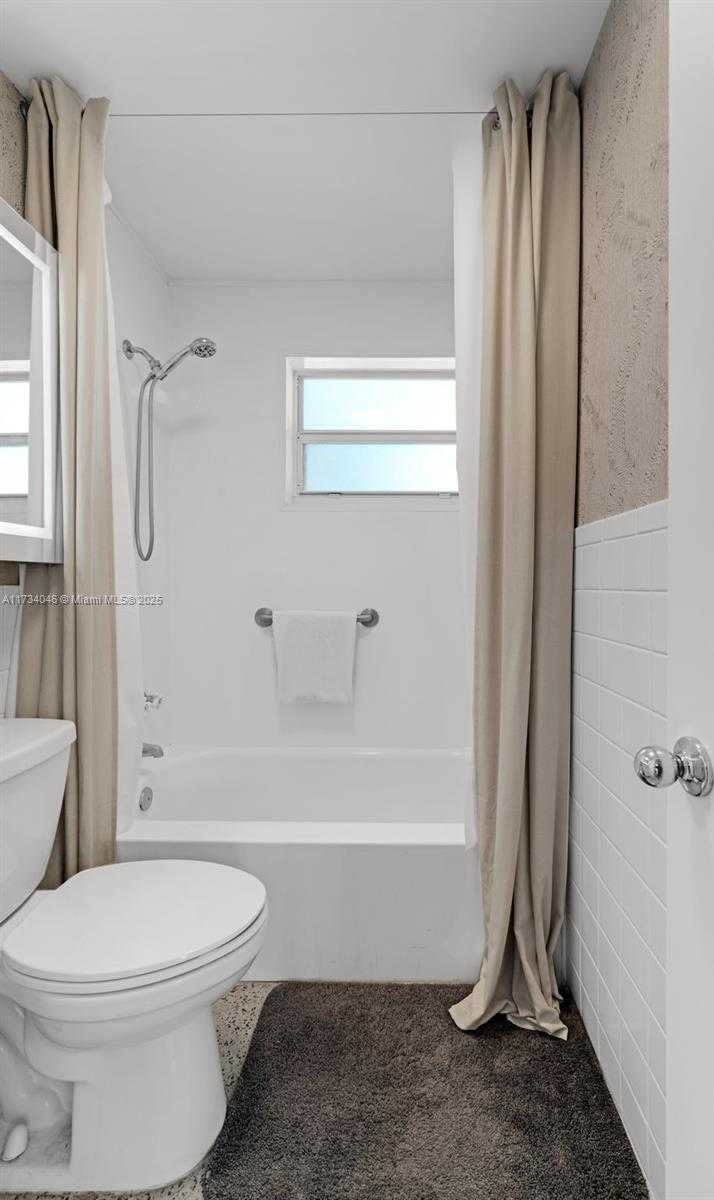 Small Image of 5750 SOUTH WEST 55TH ST, Davie Number 13