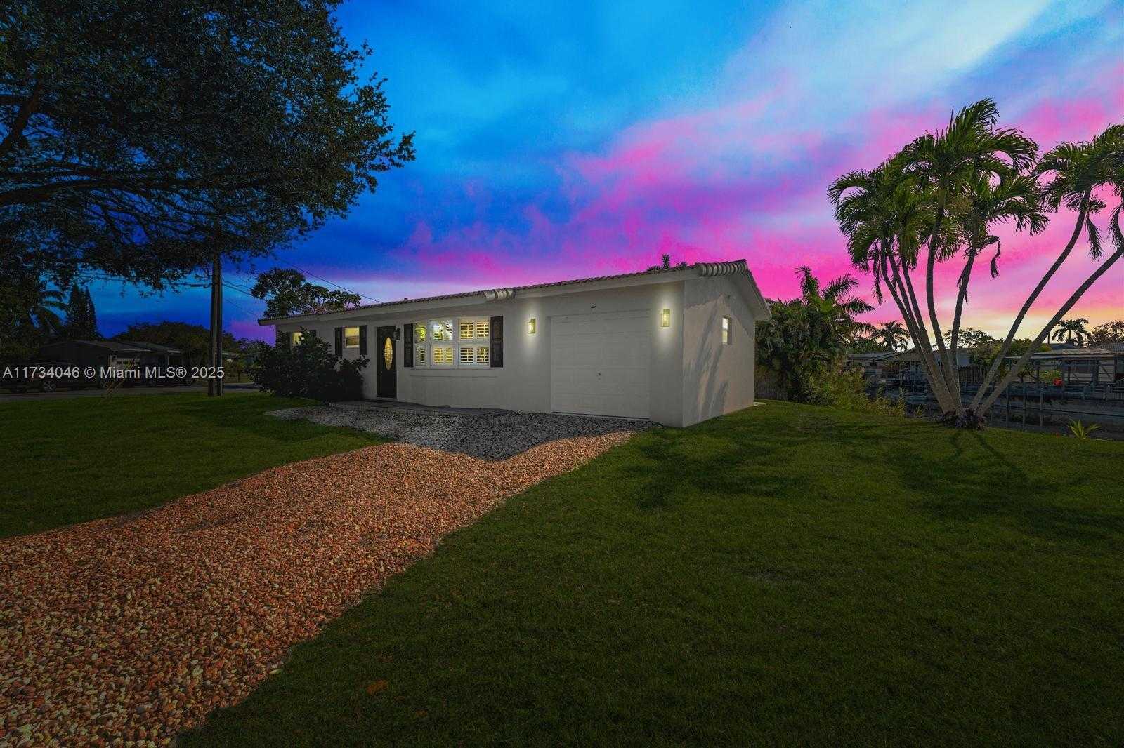 Small Image of 5750 SOUTH WEST 55TH ST, Davie Number 3