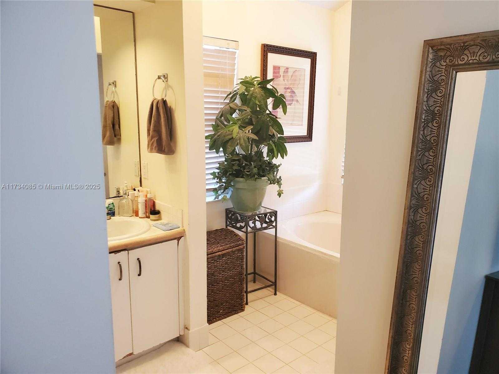 Small Image of 13001 SOUTH WEST 19TH DR, Miramar Number 26