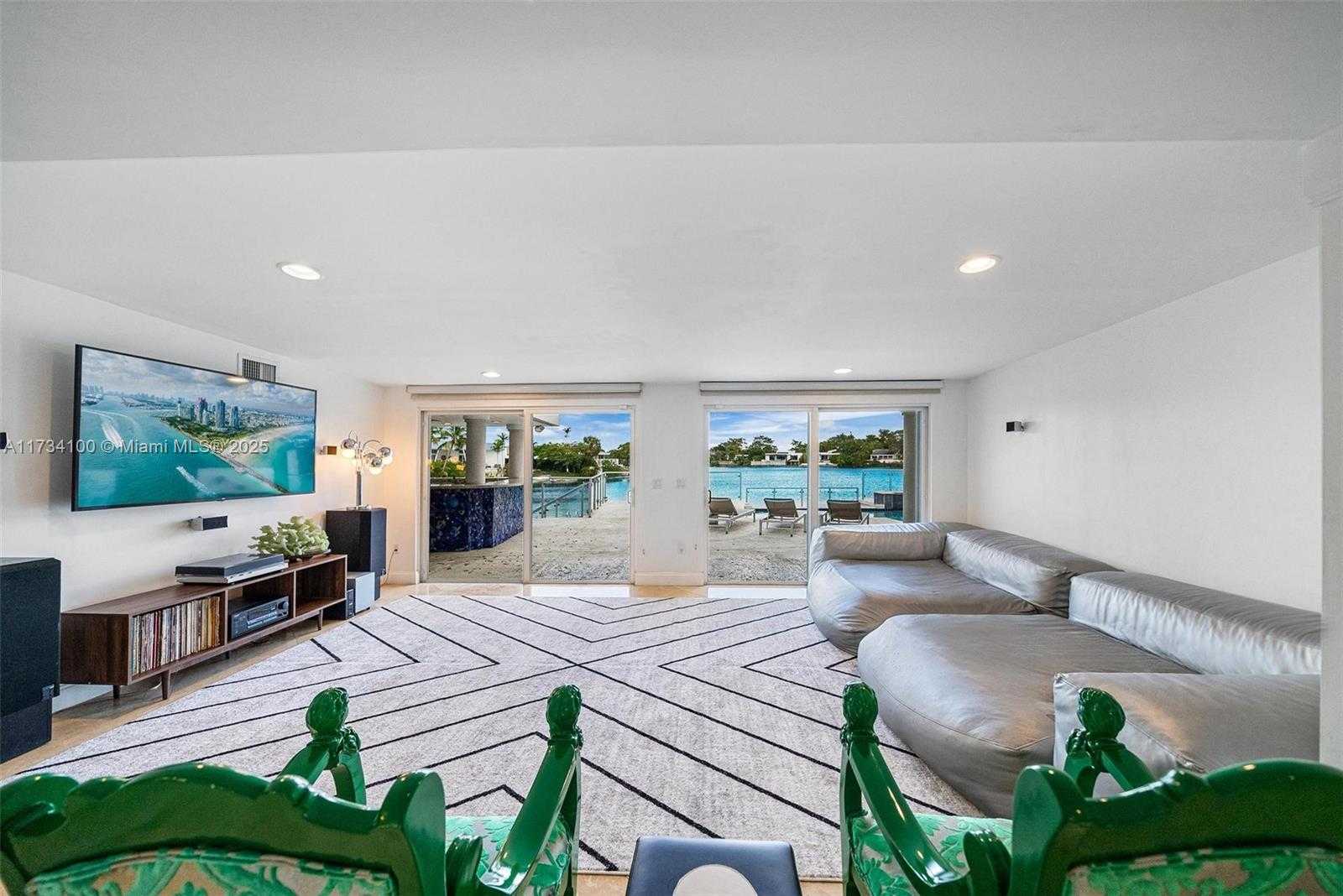 Small Image of 2091 NORTH EAST 191ST DR, North Miami Beach Number 14