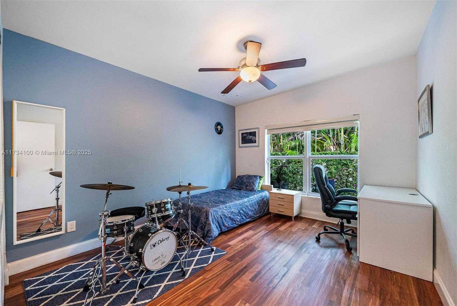 Small Image of 2091 NORTH EAST 191ST DR, North Miami Beach Number 25