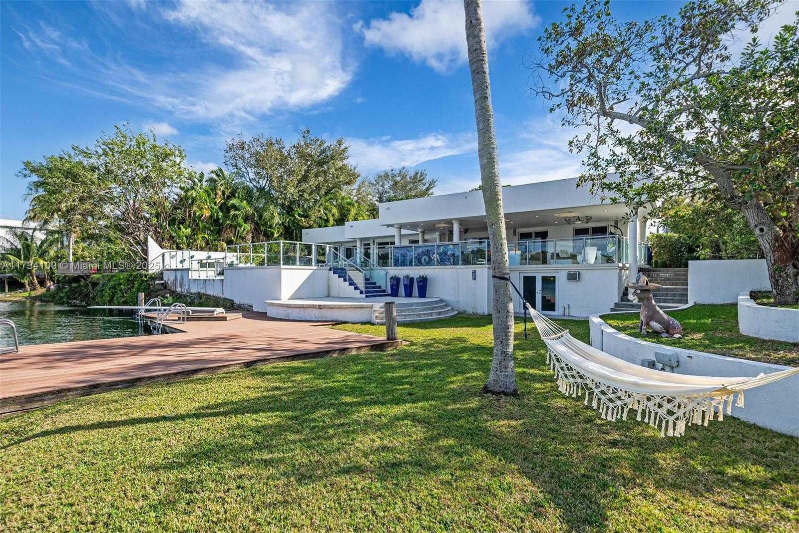 Small Image of 2091 NORTH EAST 191ST DR, North Miami Beach Number 39