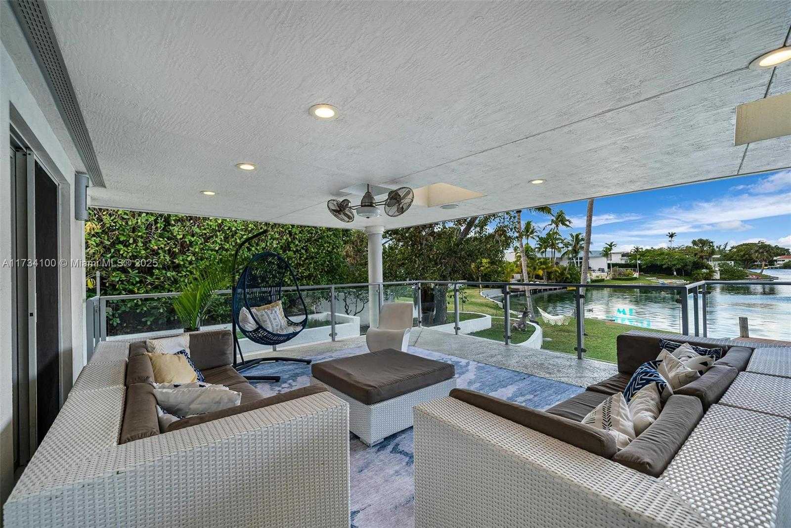 Small Image of 2091 NORTH EAST 191ST DR, North Miami Beach Number 61