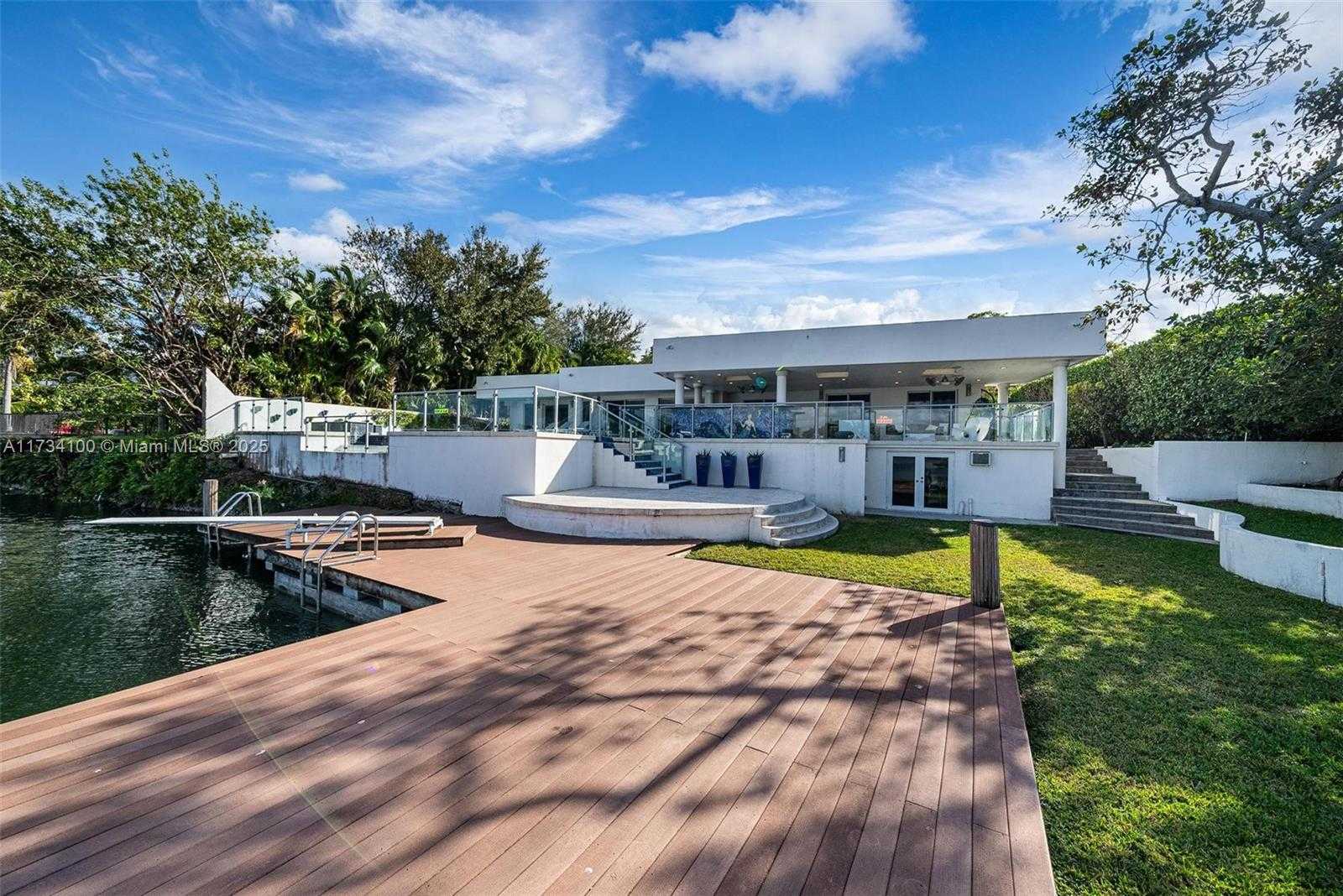 Small Image of 2091 NORTH EAST 191ST DR, North Miami Beach Number 74