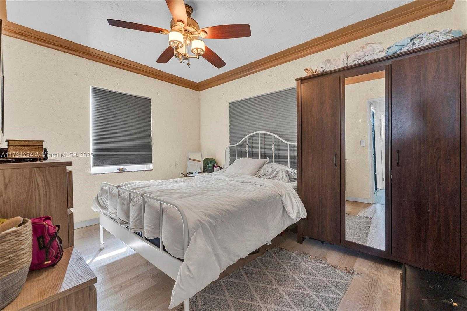 Small Image of 789 NORTH WEST 76TH ST, Miami Number 7