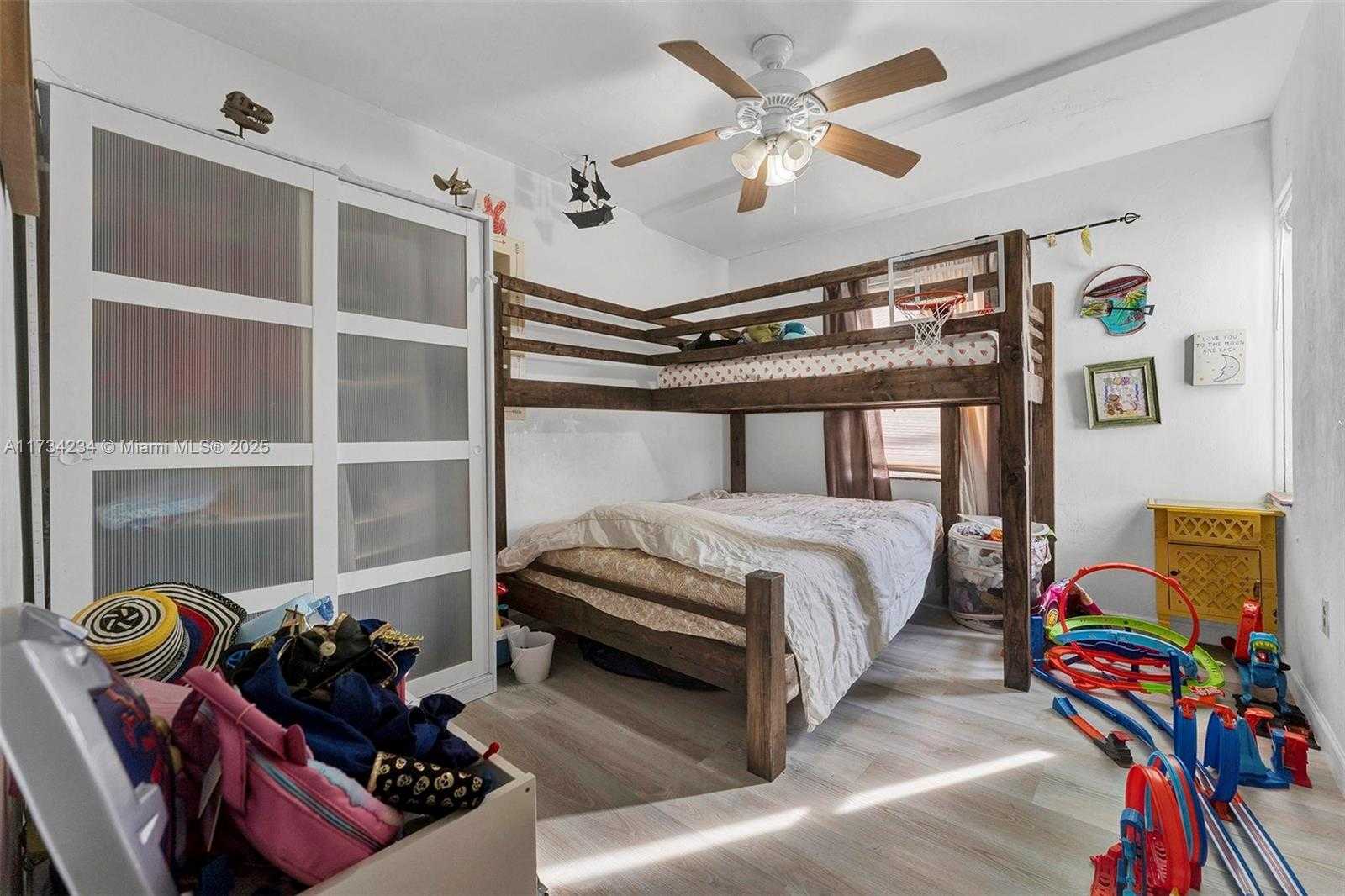 Small Image of 789 NORTH WEST 76TH ST, Miami Number 8