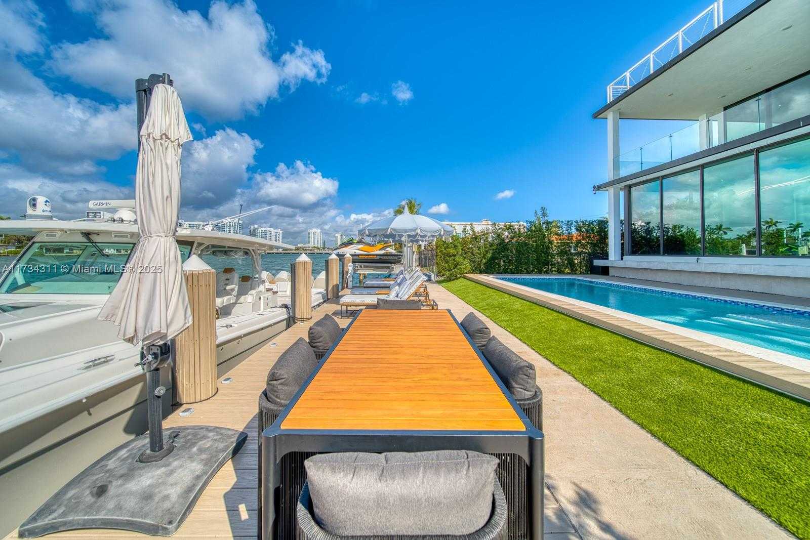 Small Image of 7520 WEST TREASURE DR, North Bay Village Number 59