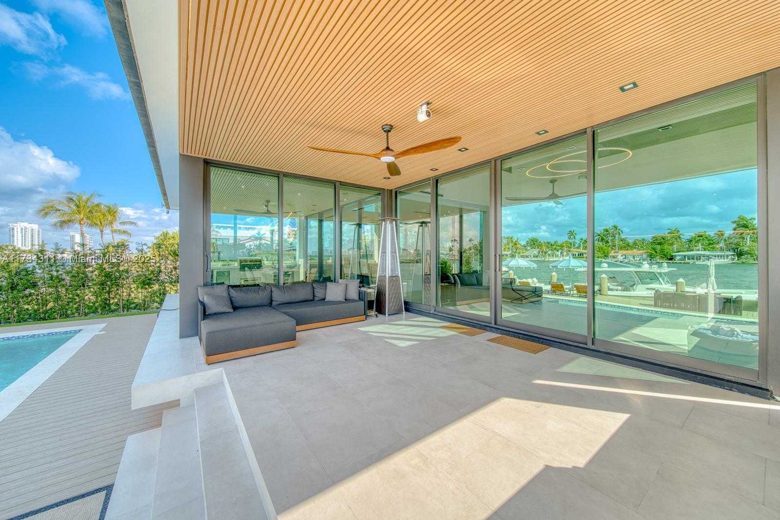 Small Image of 7520 WEST TREASURE DR, North Bay Village Number 61