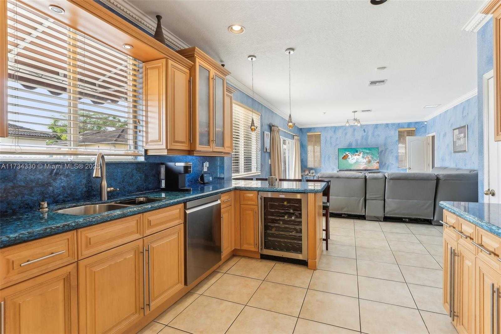 Small Image of 15210 SOUTH WEST 15TH ST, Miami Number 14