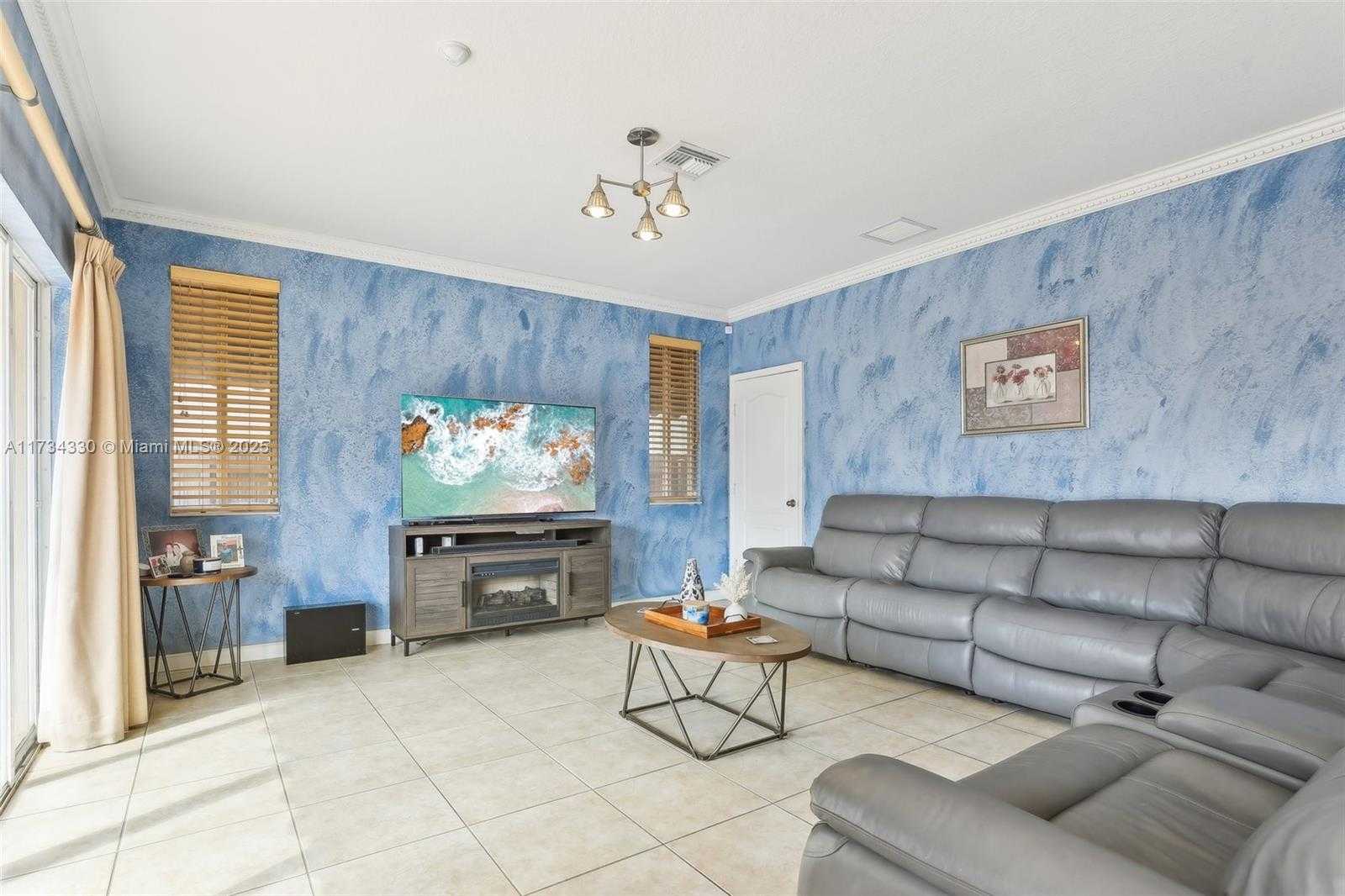 Small Image of 15210 SOUTH WEST 15TH ST, Miami Number 19