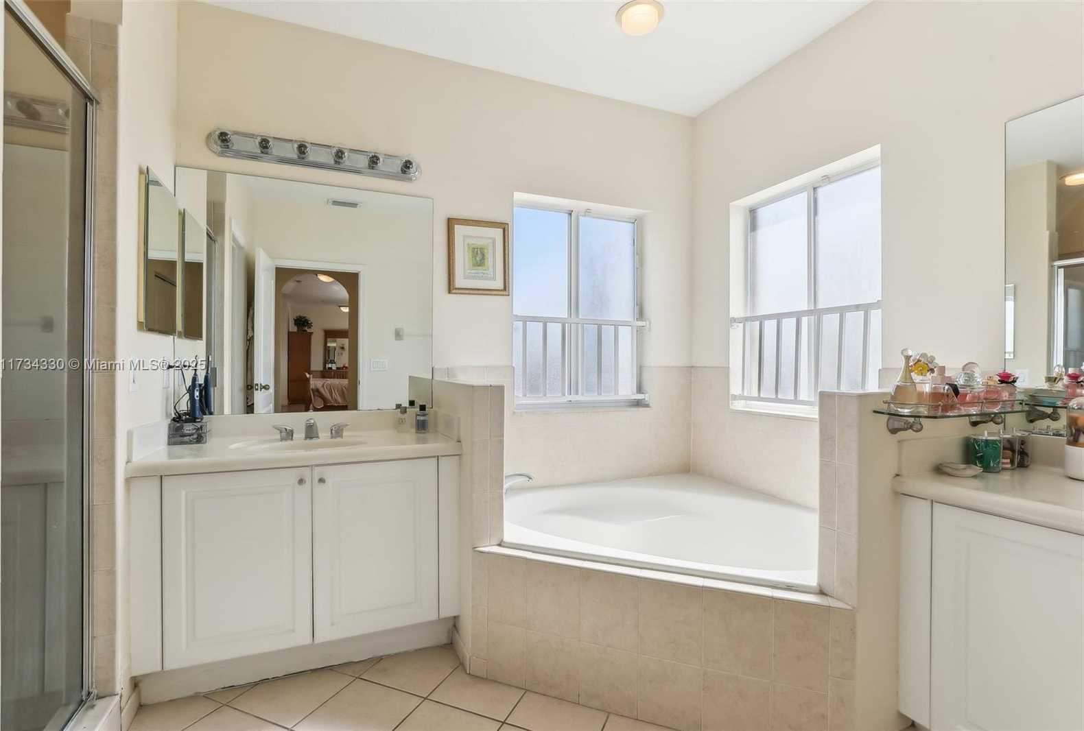 Small Image of 15210 SOUTH WEST 15TH ST, Miami Number 33