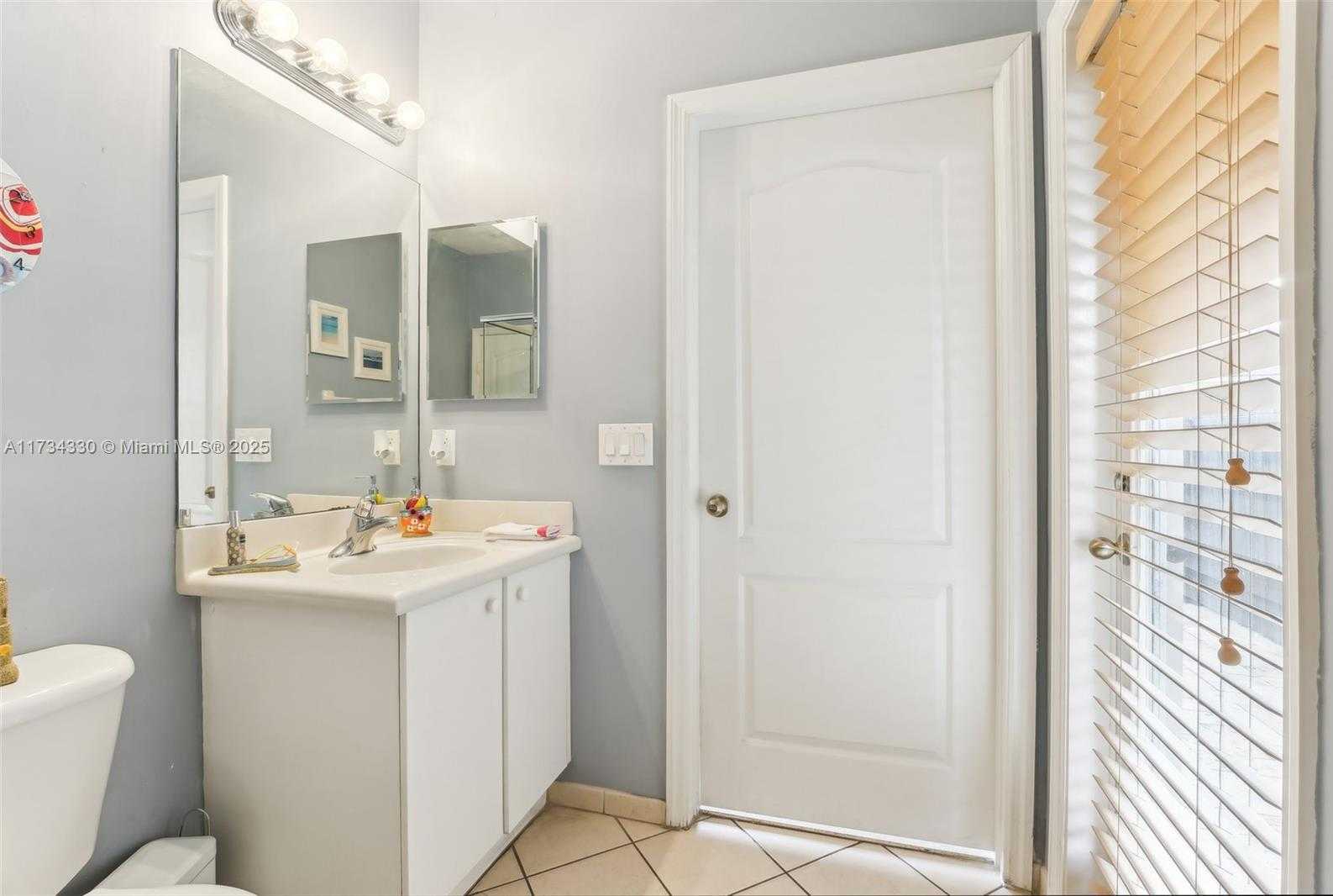 Small Image of 15210 SOUTH WEST 15TH ST, Miami Number 51