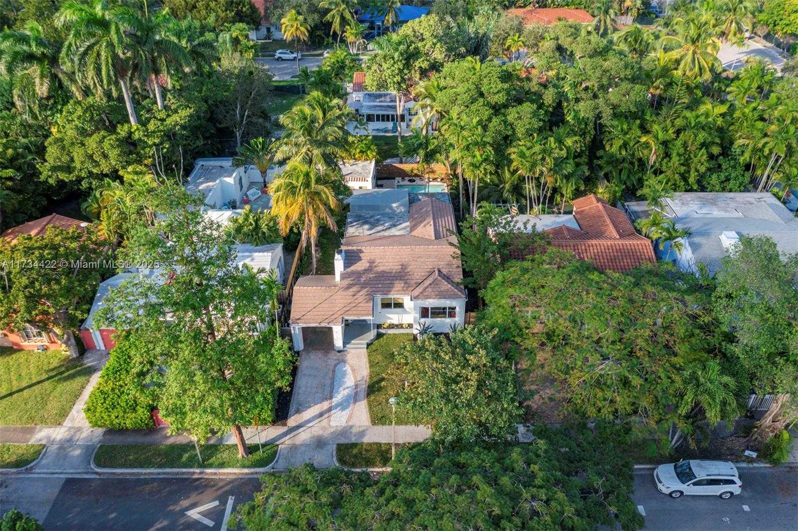 Small Image of 769 NORTH EAST 76TH ST, Miami Number 22