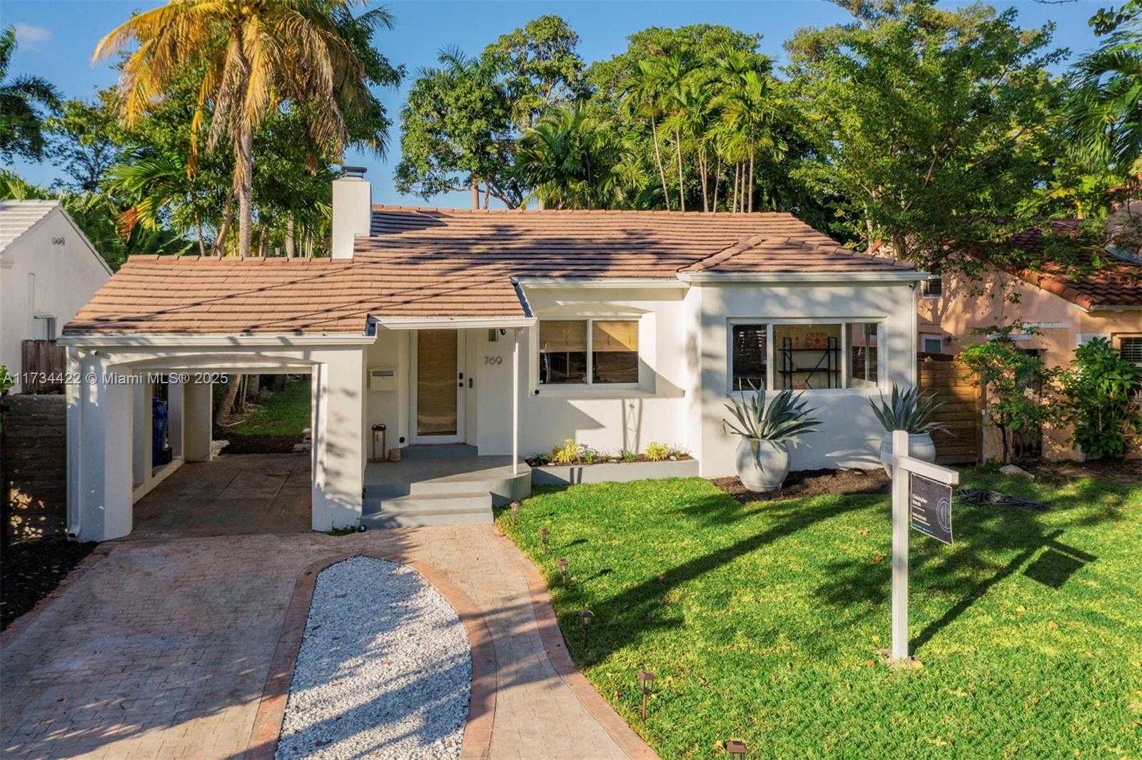 Small Image of 769 NORTH EAST 76TH ST, Miami Number 29