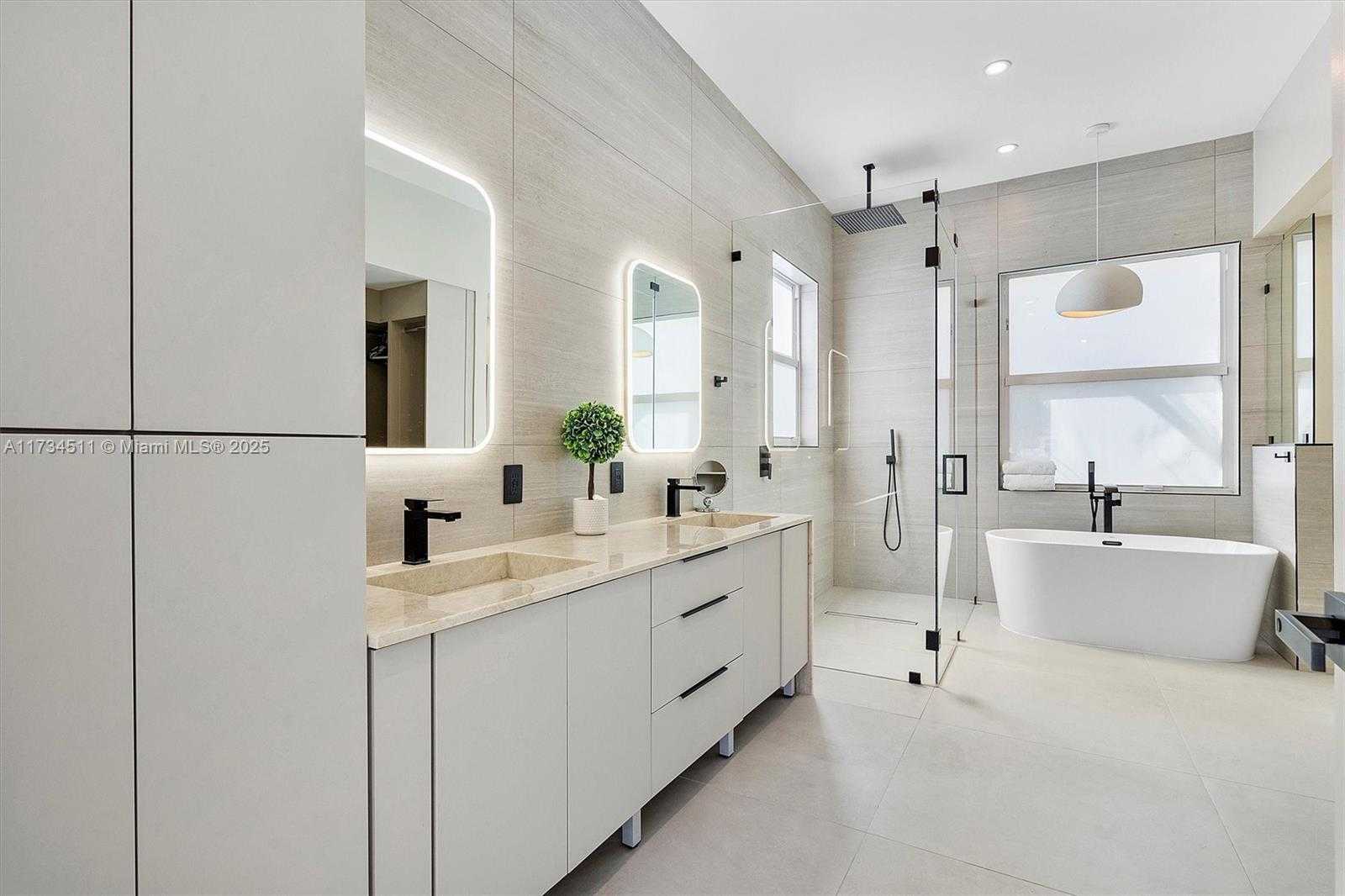 Small Image of 5312 SOUTH WEST 34TH WAY, Hollywood Number 27