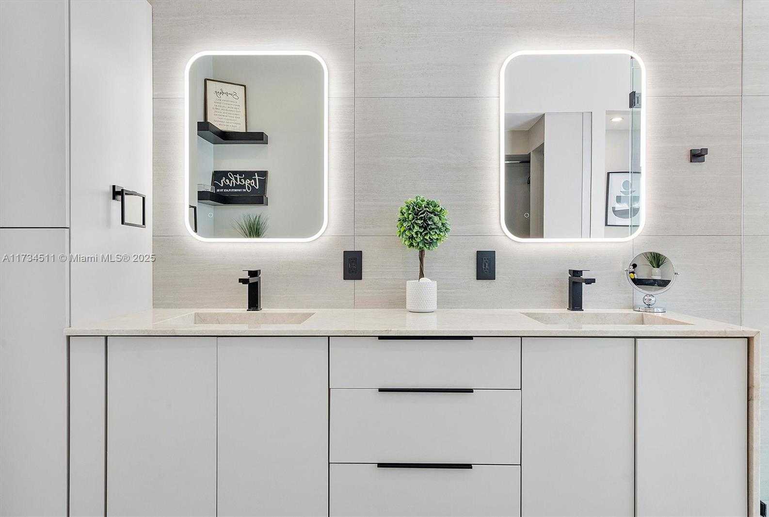 Small Image of 5312 SOUTH WEST 34TH WAY, Hollywood Number 30