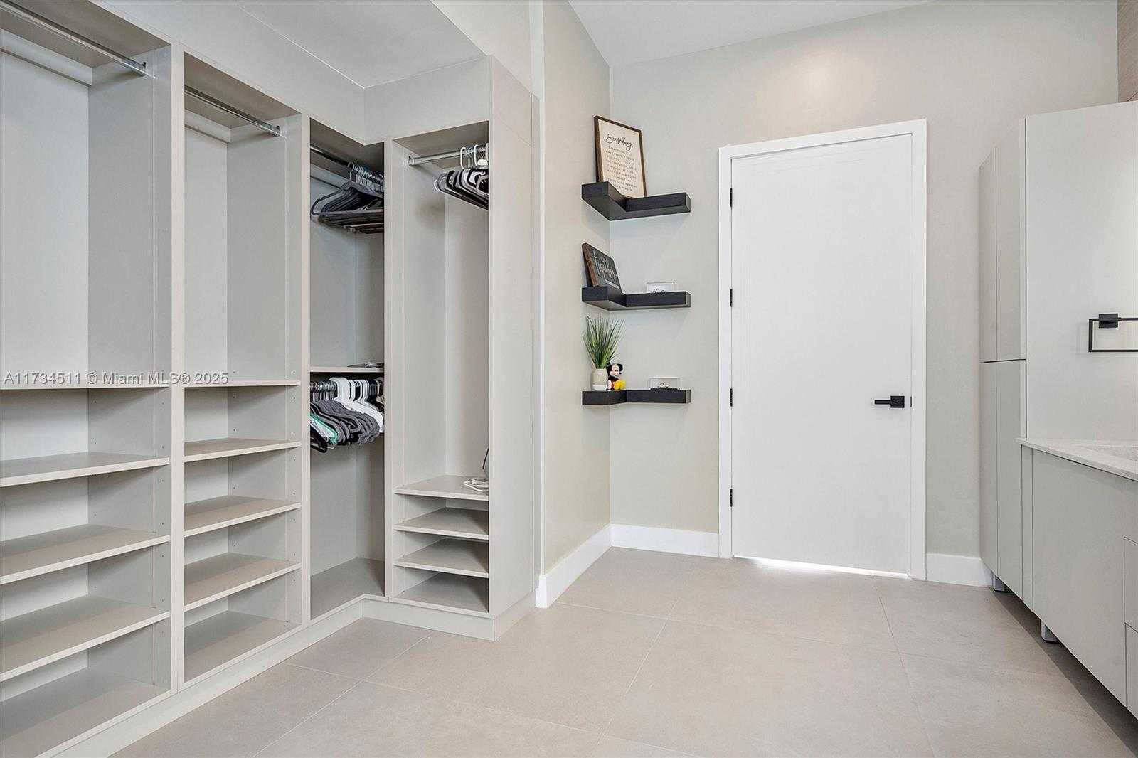 Small Image of 5312 SOUTH WEST 34TH WAY, Hollywood Number 32