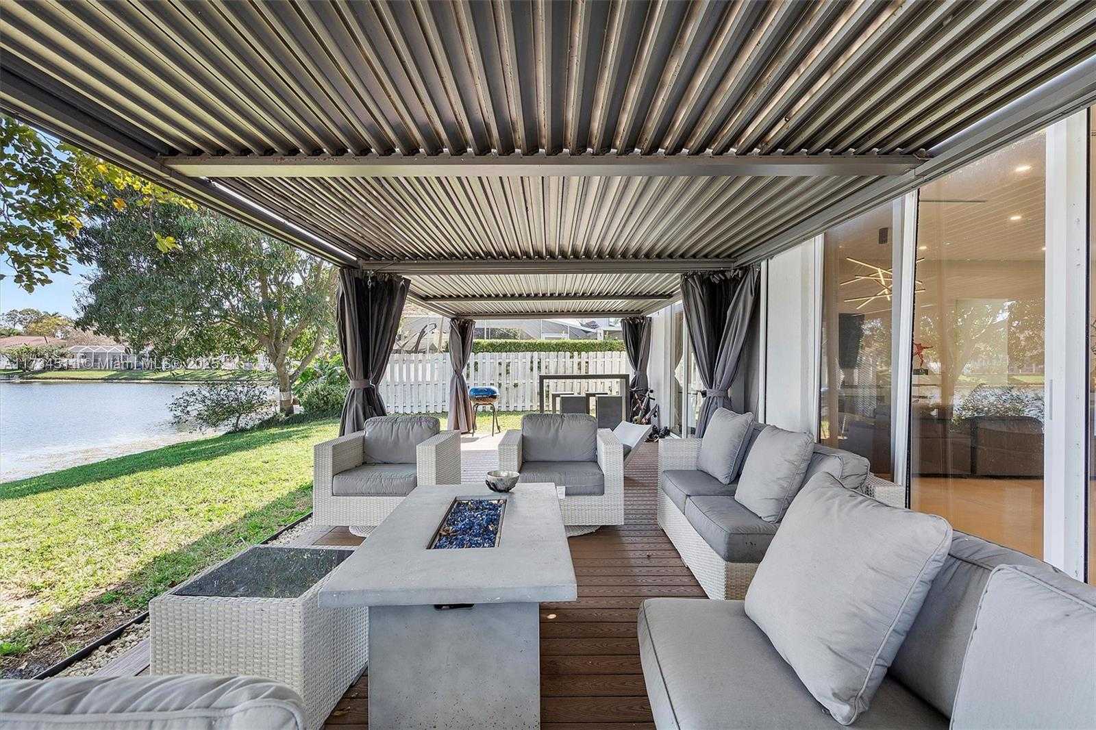 Small Image of 5312 SOUTH WEST 34TH WAY, Hollywood Number 39