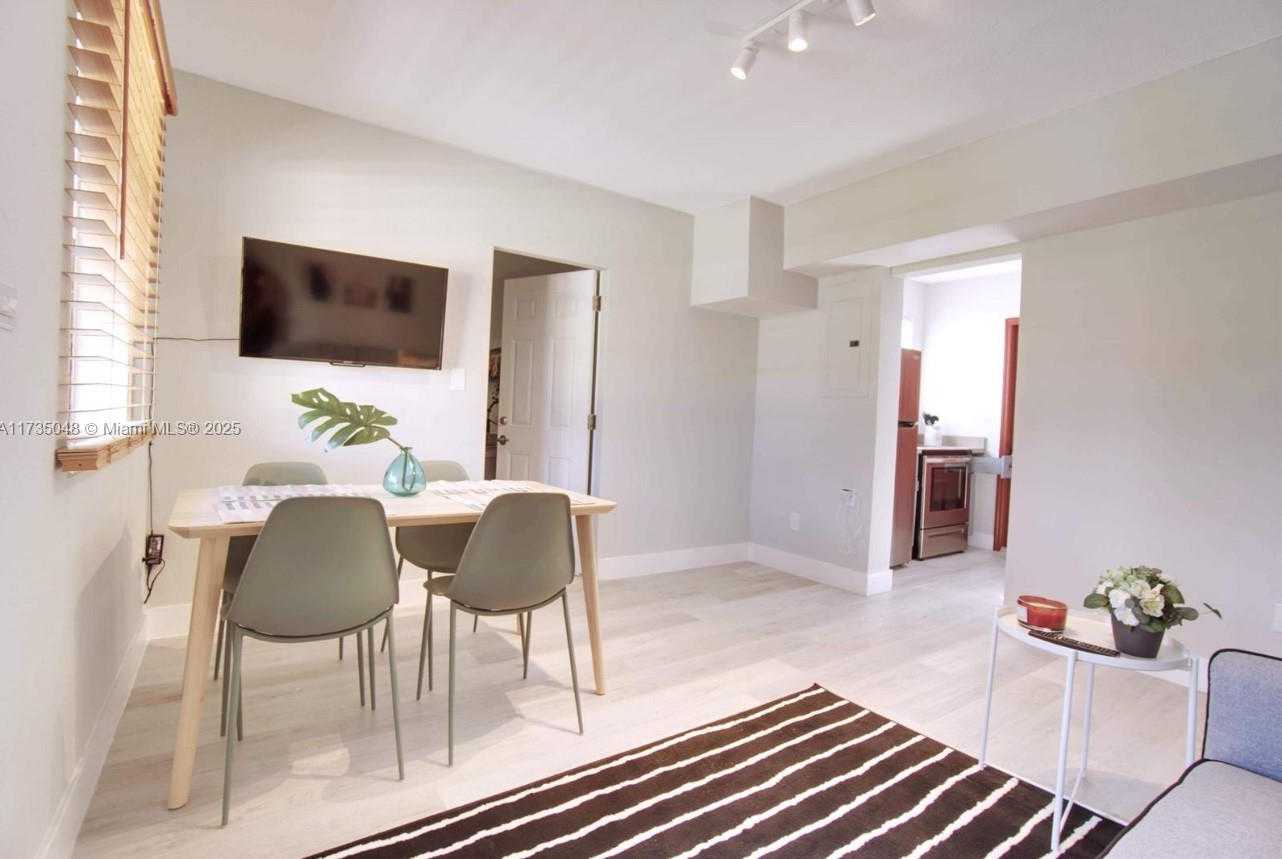 Small Image of 4877 NORTH EAST 15TH AVE, Pompano Beach Number 2