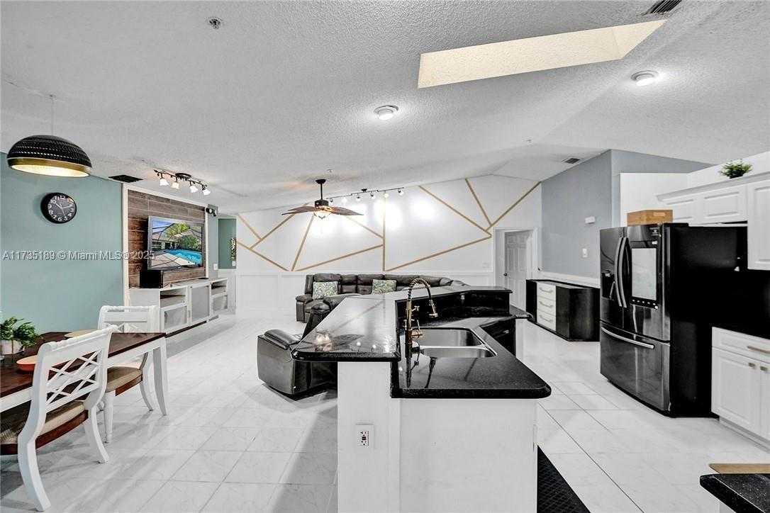 Small Image of 5101 NORTH WEST 47TH AVE, Coconut Creek Number 19