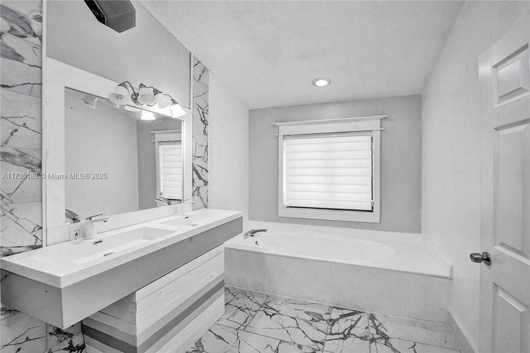Small Image of 5101 NORTH WEST 47TH AVE, Coconut Creek Number 26