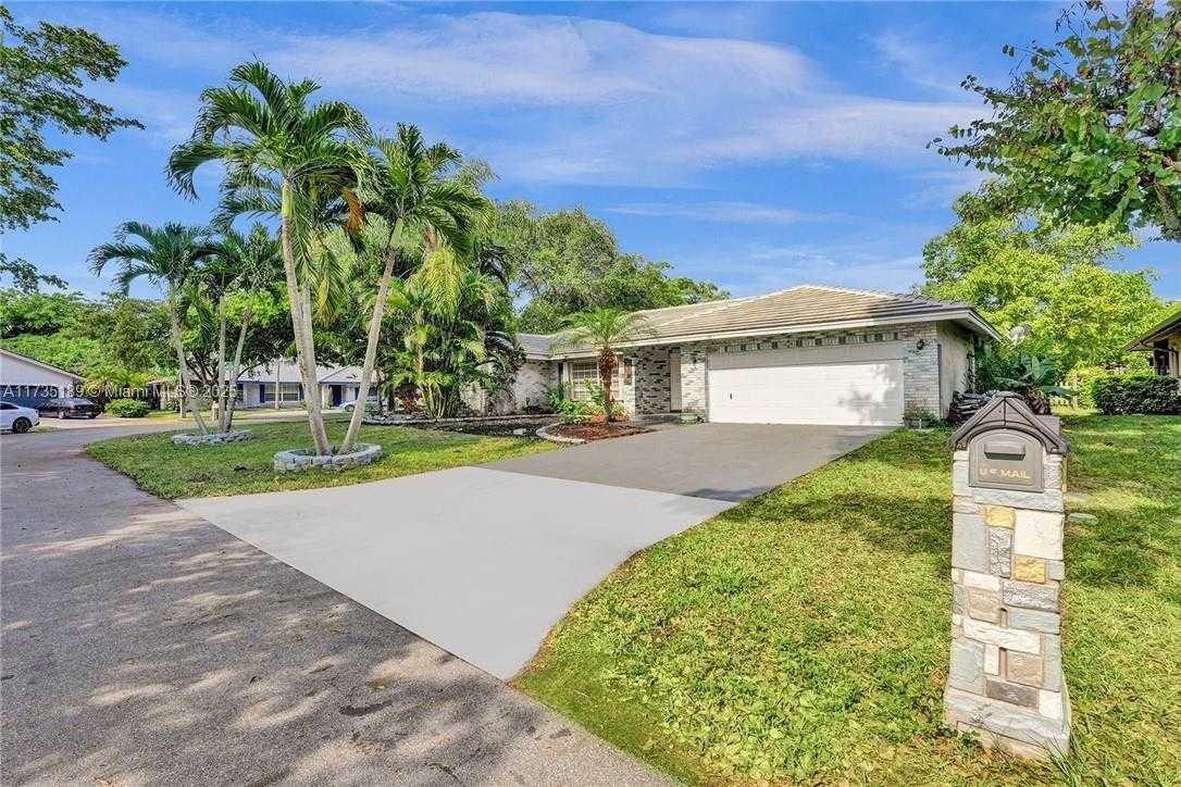 Small Image of 5101 NORTH WEST 47TH AVE, Coconut Creek Number 7
