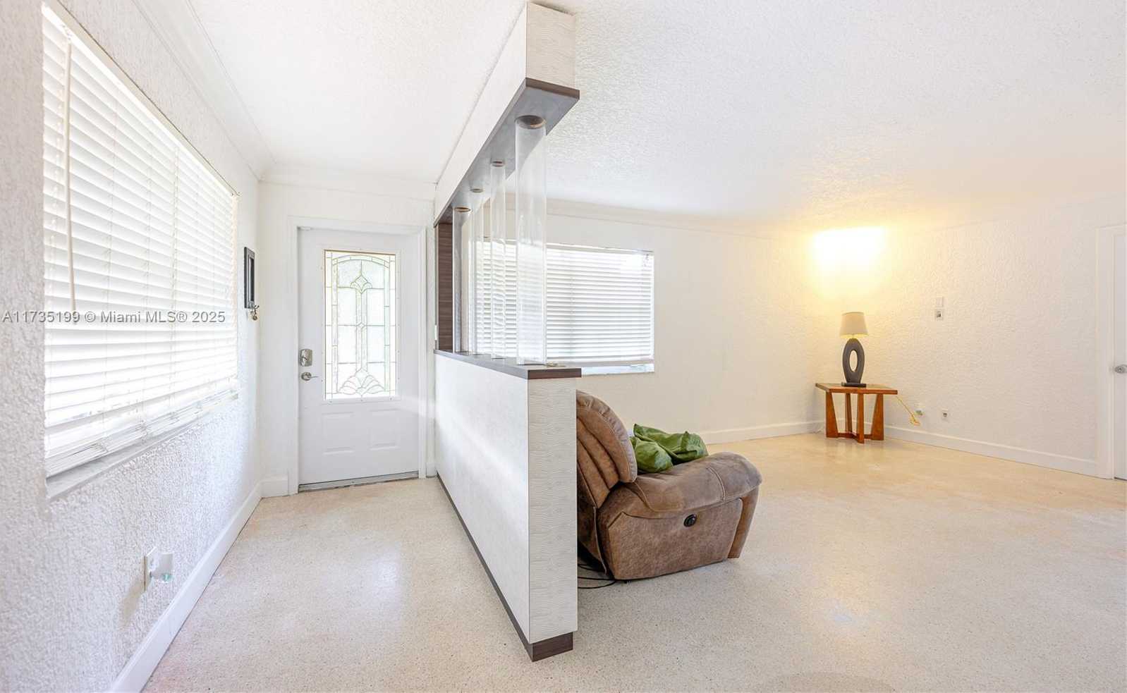 Small Image of 1498 NORTH EAST 39TH ST, Oakland Park Number 11