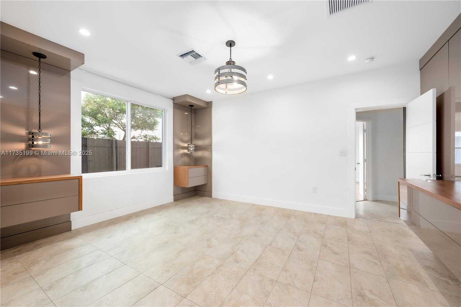 Small Image of 1498 NORTH EAST 39TH ST, Oakland Park Number 27