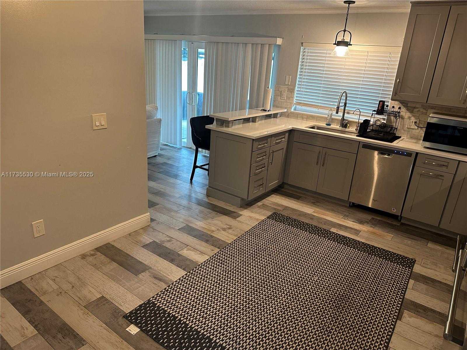 Small Image of 1614 NORTH GOLDENEYE LN, Homestead Number 10