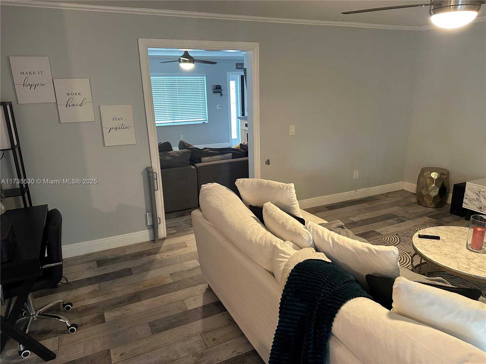 Small Image of 1614 NORTH GOLDENEYE LN, Homestead Number 11