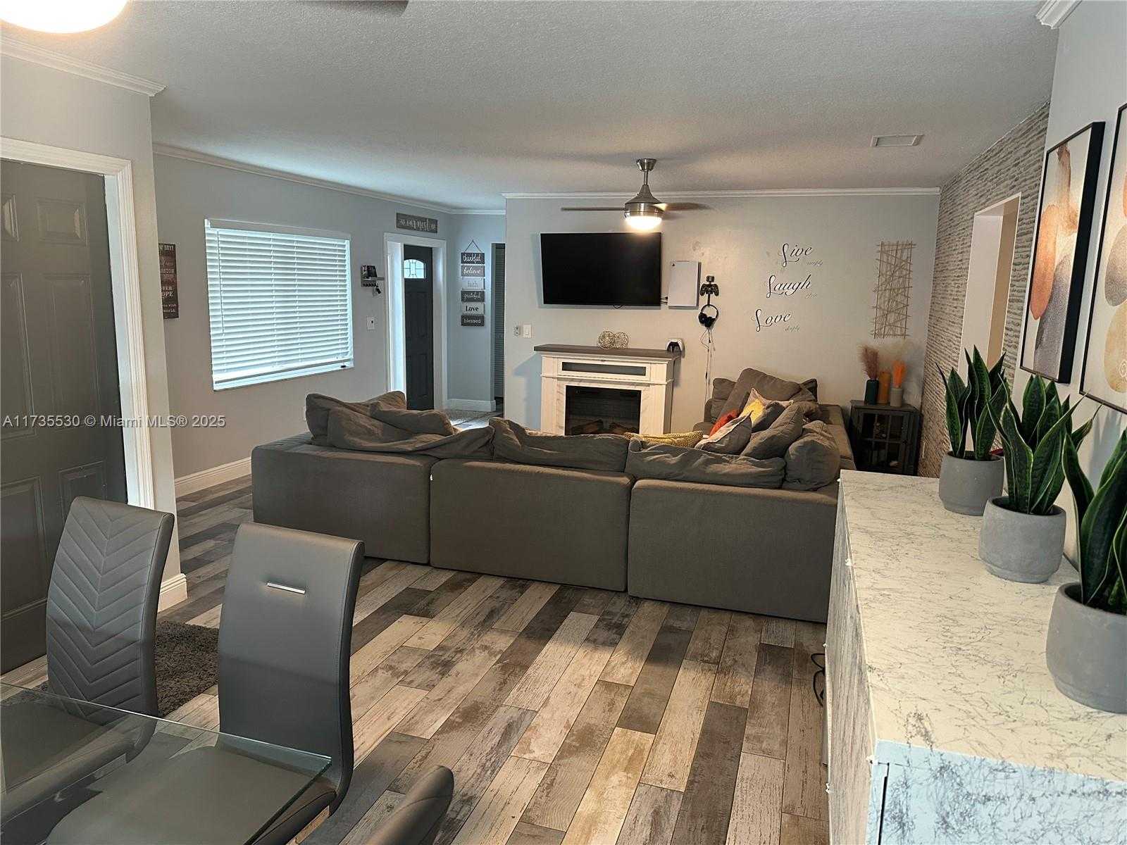 Small Image of 1614 NORTH GOLDENEYE LN, Homestead Number 4