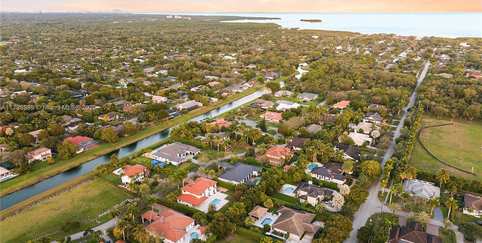 Small Image of 8050 SOUTH WEST 175TH ST, Palmetto Bay Number 11