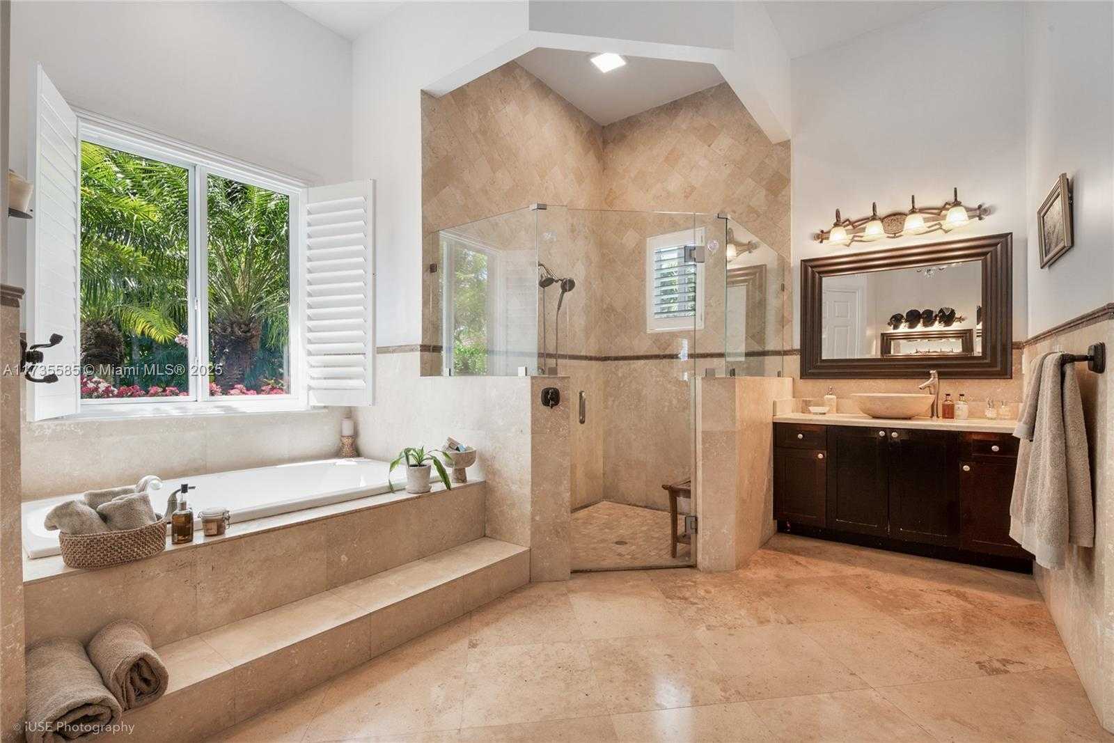 Small Image of 8050 SOUTH WEST 175TH ST, Palmetto Bay Number 25