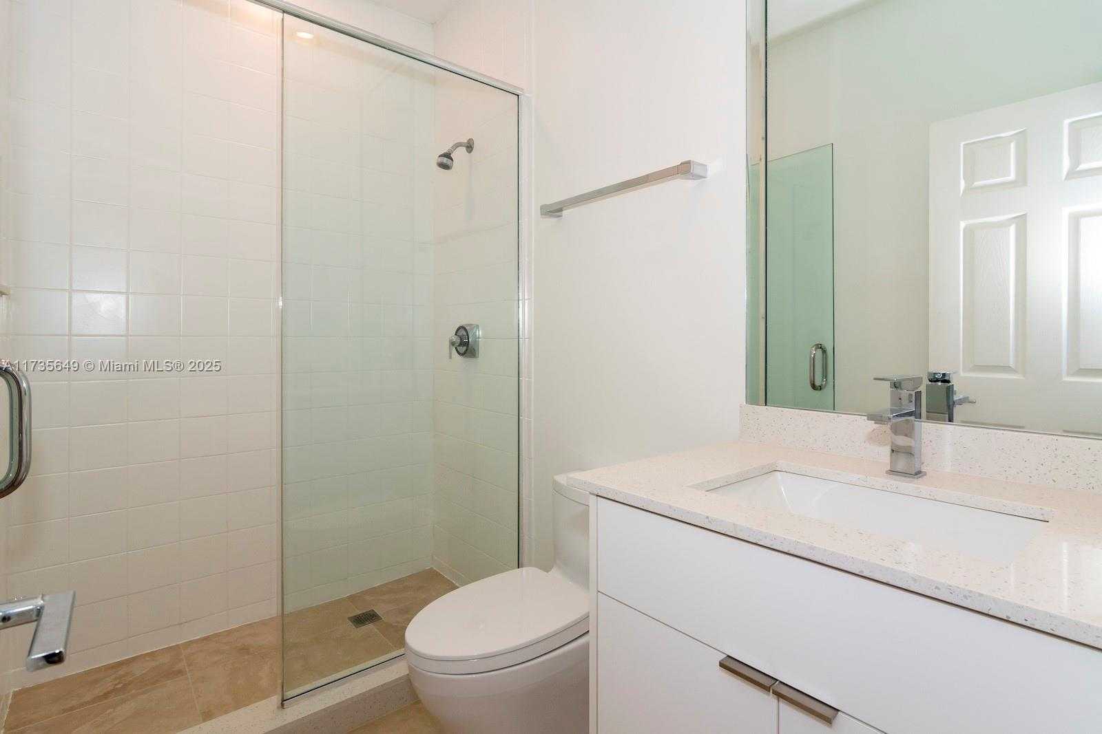 Small Image of 3976 194TH TRL, Sunny Isles Beach Number 41