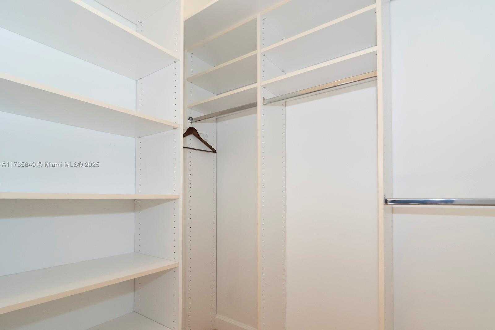 Small Image of 3976 194TH TRL, Sunny Isles Beach Number 44