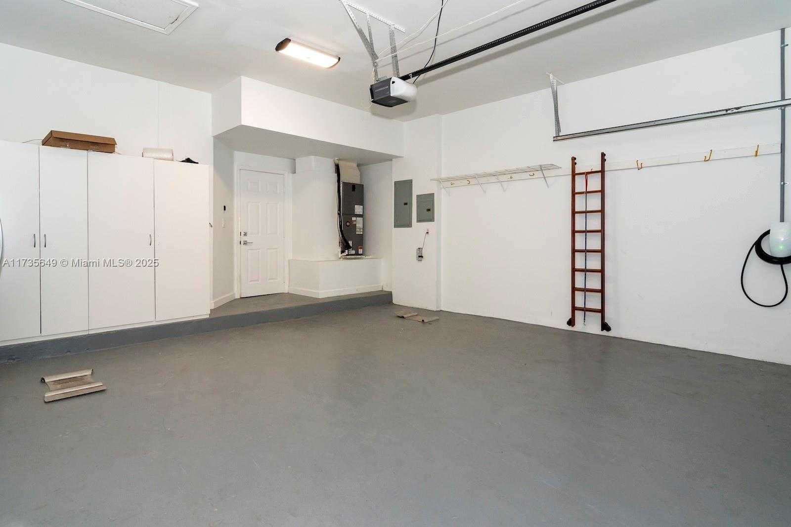 Small Image of 3976 194TH TRL, Sunny Isles Beach Number 70