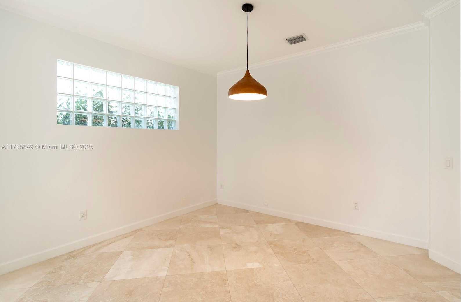 Small Image of 3976 194TH TRL, Sunny Isles Beach Number 9