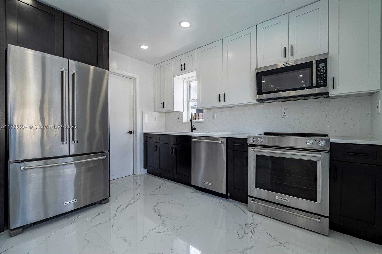 Small Image of 6113 NORTH WEST 18TH ST, Margate Number 19