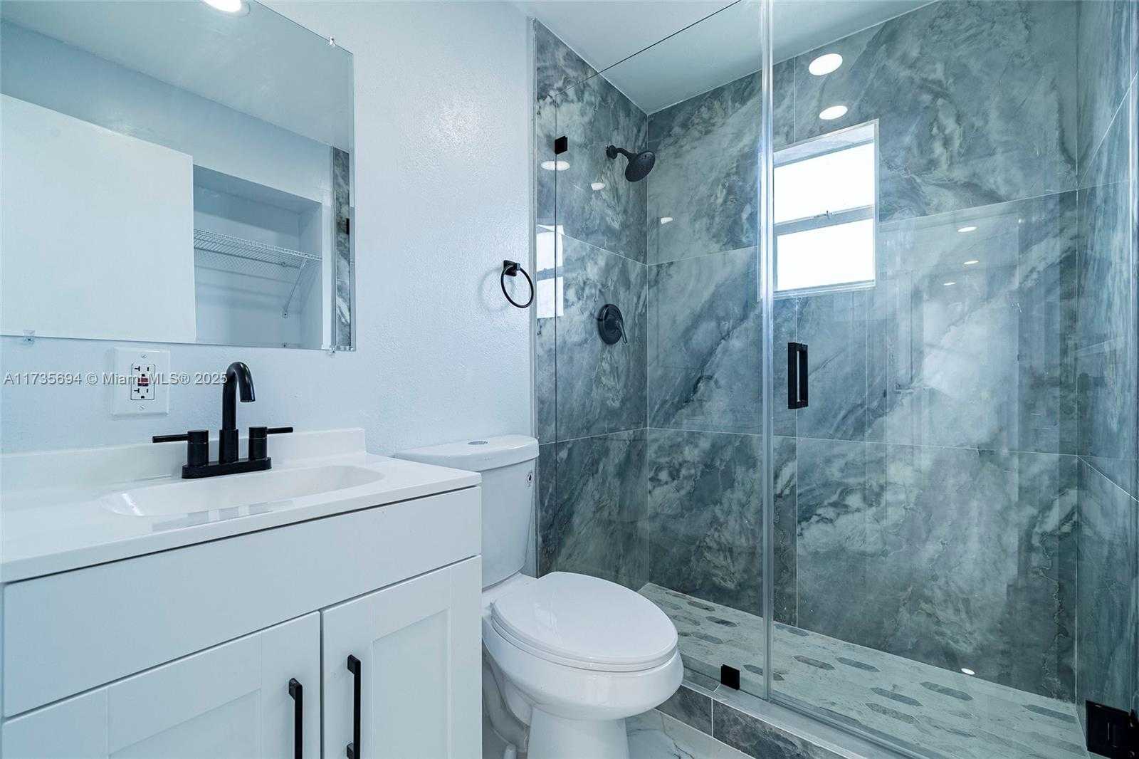 Small Image of 6113 NORTH WEST 18TH ST, Margate Number 24