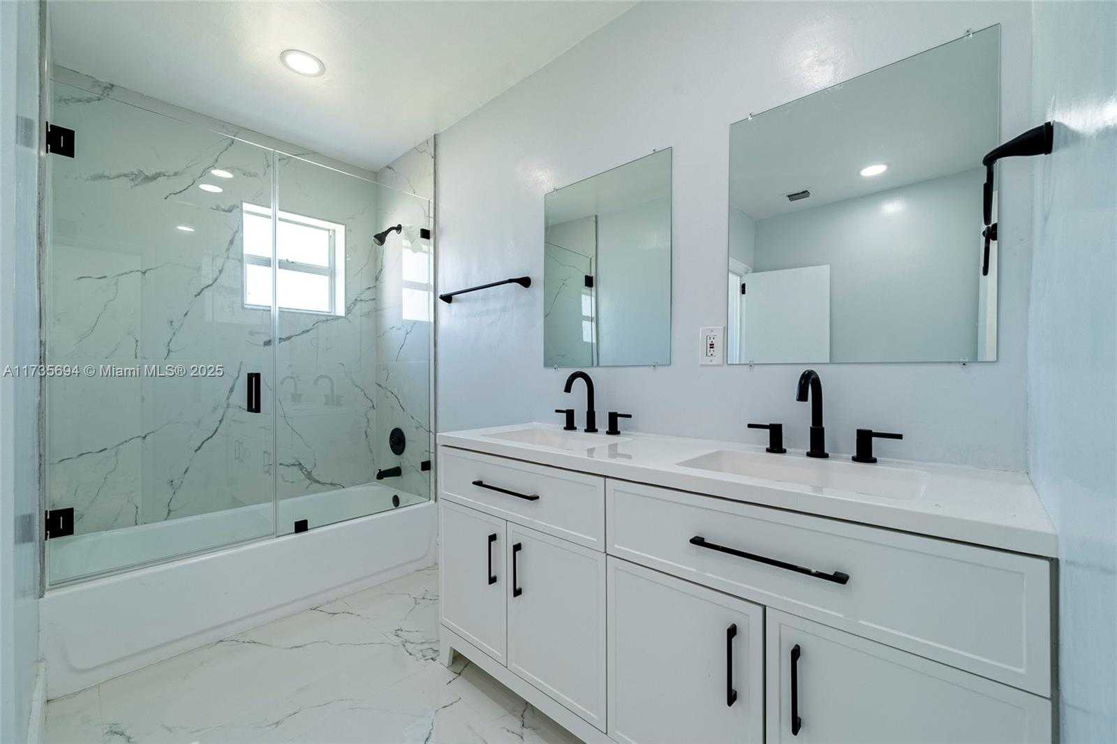 Small Image of 6113 NORTH WEST 18TH ST, Margate Number 30