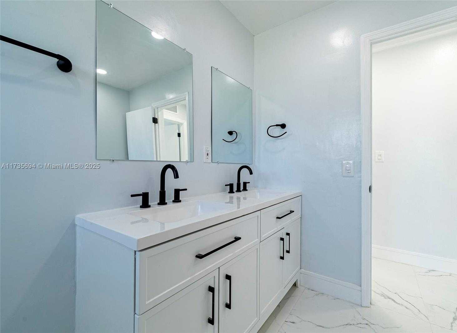 Small Image of 6113 NORTH WEST 18TH ST, Margate Number 32