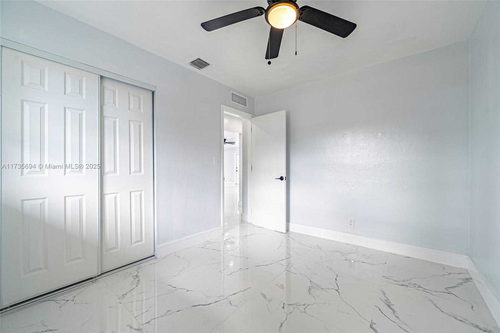 Small Image of 6113 NORTH WEST 18TH ST, Margate Number 35