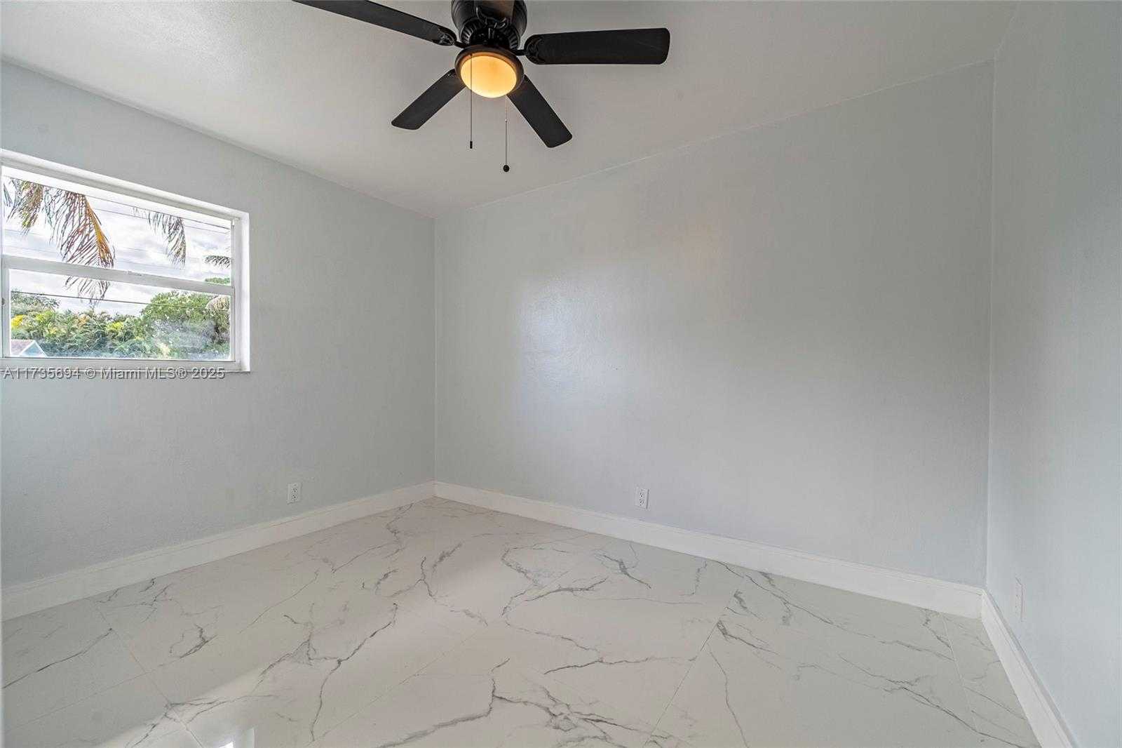 Small Image of 6113 NORTH WEST 18TH ST, Margate Number 36